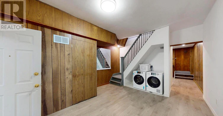 LOWER-393 Jones Avenue, Toronto, ON, M4J 3G5 - 7