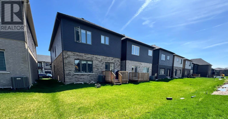 23 Dennis Avenue, Brantford, ON, N3T 5L8 - 10