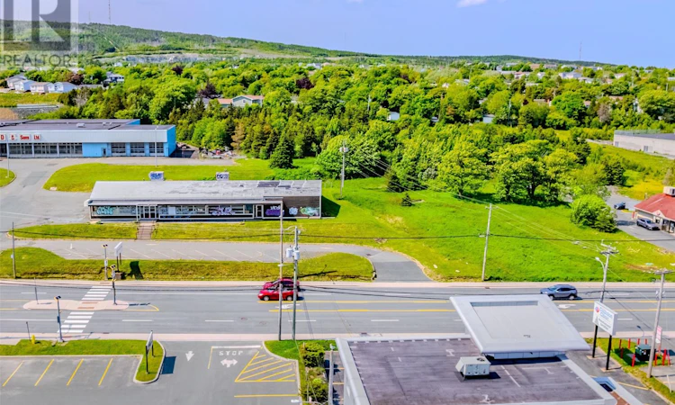 680-686 Topsail Road