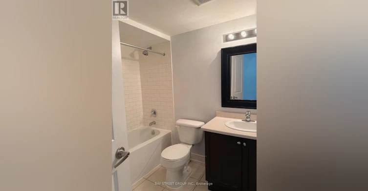 142 Hall Street, Richmond Hill, ON, L4C 4N8 - 7