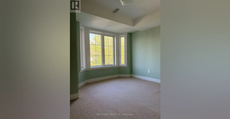 142 Hall Street, Richmond Hill, ON, L4C 4N8 - 11