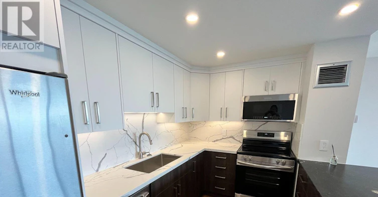 1005-1300 Bloor Street, Mississauga, ON, L4Y 3Z2 - 5