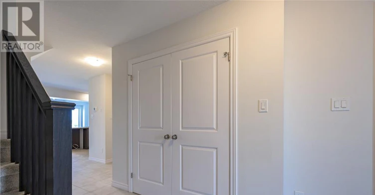 341 Kennington Way, London, ON, N6L 0H4 - 3