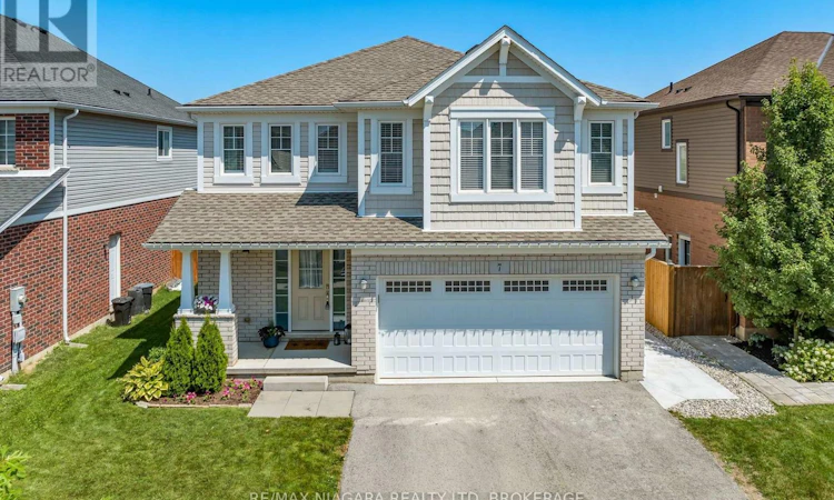 7 Riley Avenue