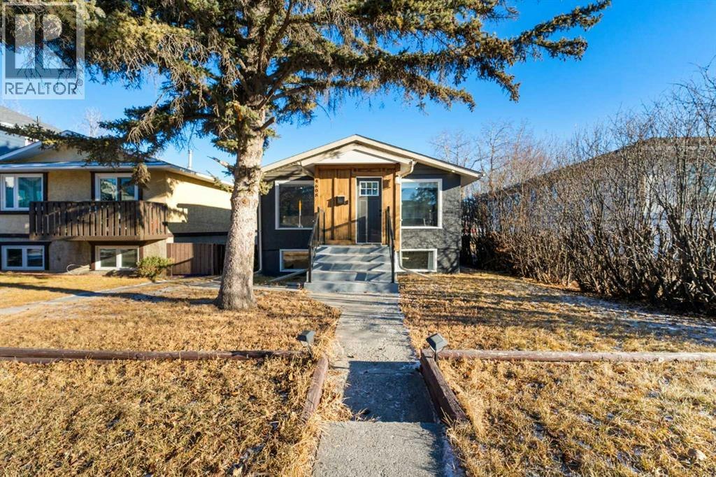 4608 70 Street NW, Calgary, AB, T3B 2K6