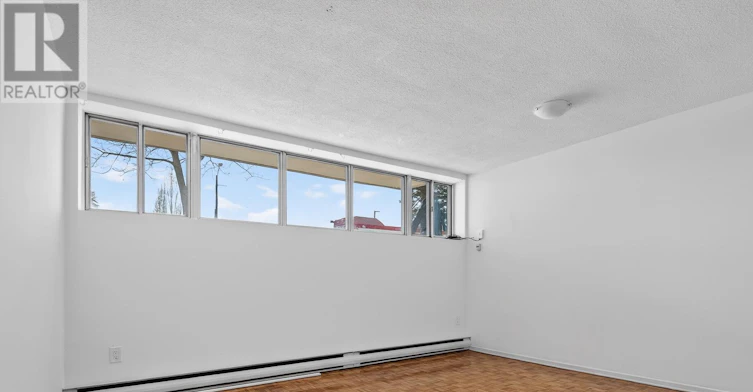 G1-1042 Sheppard Avenue W, Toronto, ON, M3H 2T6 - 4
