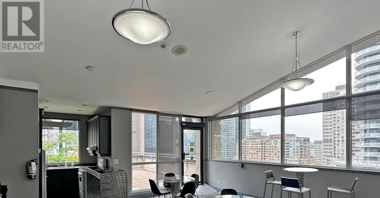 302-555 Yonge Street, Toronto, ON, M4Y 3A6 - 24