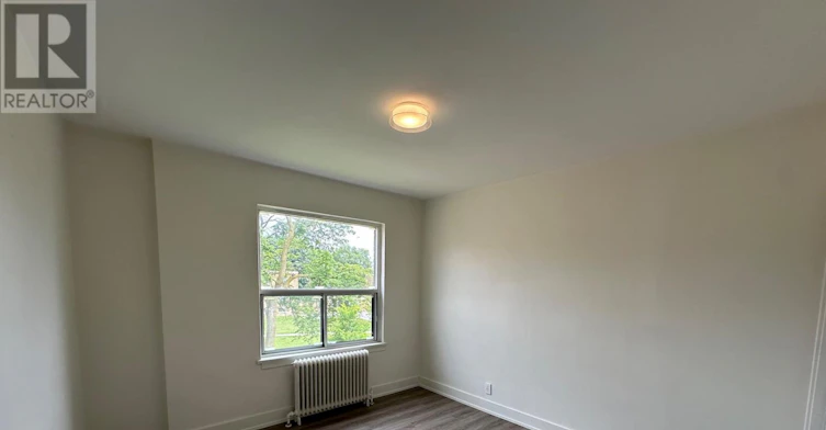 10-9 Wingreen Court, Toronto, ON, M3B 1B9 - 9