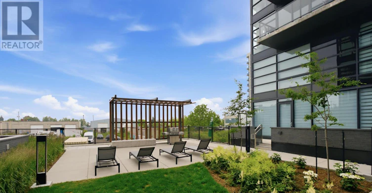 352-1608 Charles Street, Whitby, ON, L1N 1B9 - 20