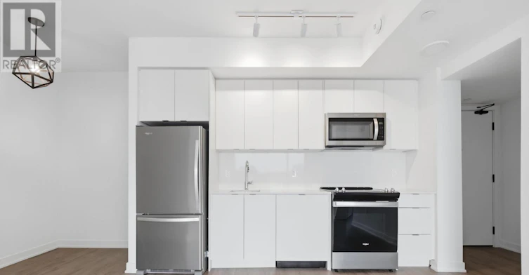 352-1608 Charles Street, Whitby, ON, L1N 1B9 - 28