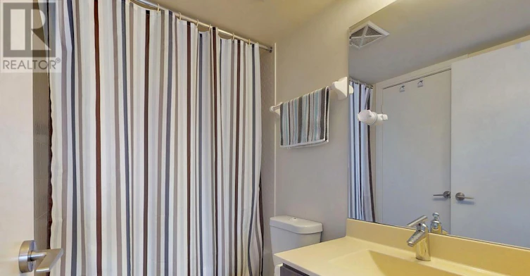 1015-135 Village Green Square, Toronto, ON, M1S 0G4 - 4