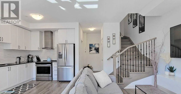 14 Hearne Street E, Vaughan, ON, L4L 0L9 - 5