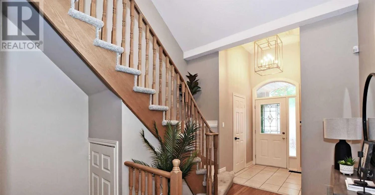 54 Earl Stewart Drive, Aurora, ON, L4G 7P4 - 3