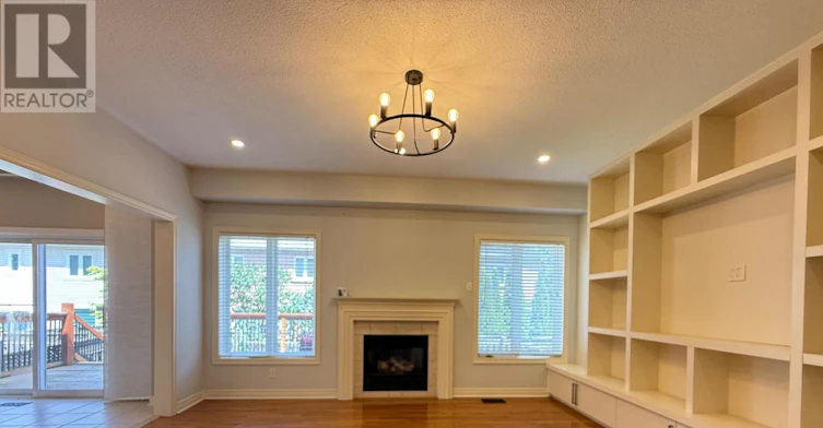 54 Earl Stewart Drive, Aurora, ON, L4G 7P4 - 4