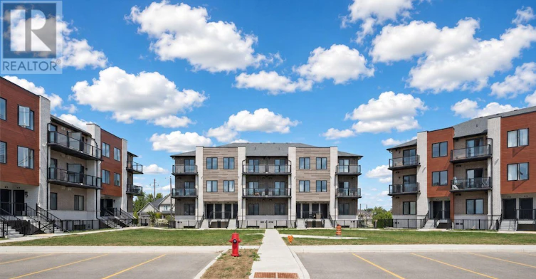 3-10 Creek Drive SOUTH, Kitchener, ON, N2P 2R3