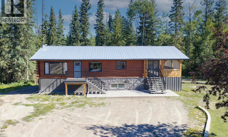 118 Spruce Road