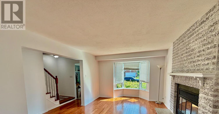 1039 Karsh Drive, Ottawa, ON, K1G 4N2 - 12