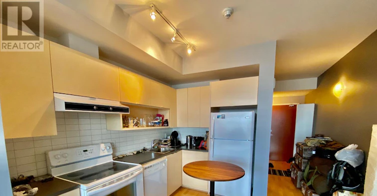 1612-324 Laurier Avenue W, Ottawa, ON, K1P 0A4 - 3