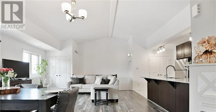 284 Big Sky Private, Ottawa, ON, K1T 0M8 - 3