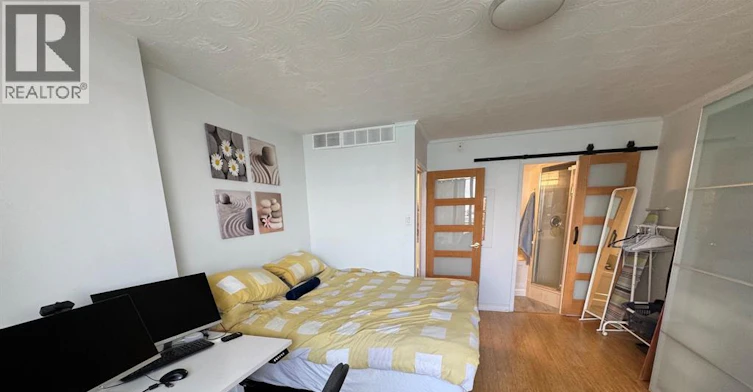 1105-111 Riverside Drive East, Windsor, ON, N9A 2S6 - 2