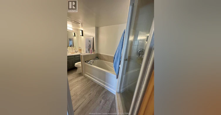 1105-111 Riverside Drive East, Windsor, ON, N9A 2S6 - 13