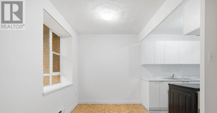 111-2895 Bathurst Street, Toronto, ON, M6H 3A8 - 10
