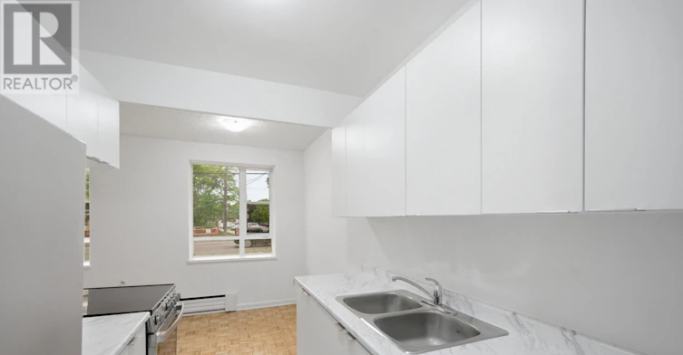 111-2895 Bathurst Street, Toronto, ON, M6H 3A8 - 16