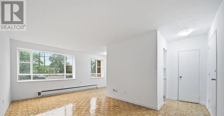 111-2895 Bathurst Street, Toronto, ON, M6H 3A8 - 4