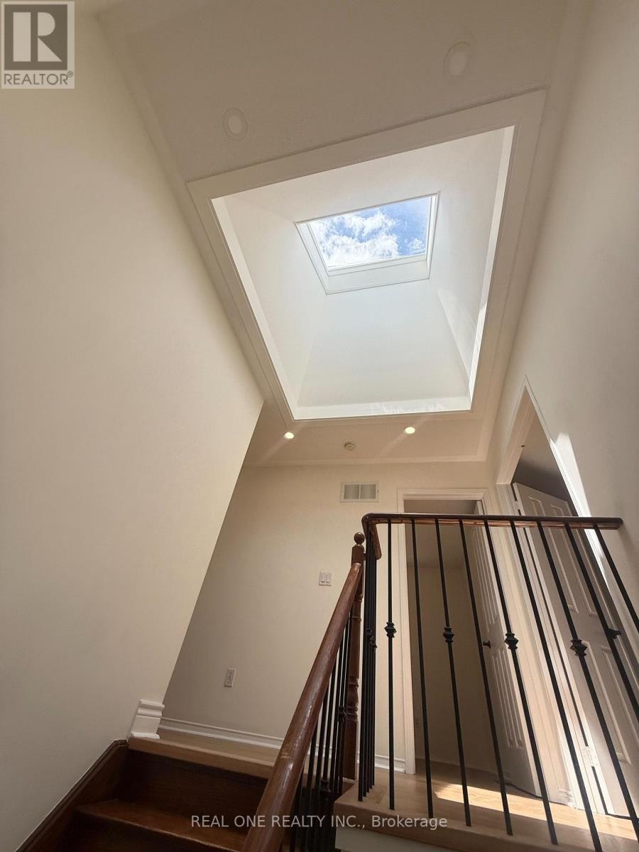 93 Brunswick Avenue, Markham, ON, L6C 2E6 - 5