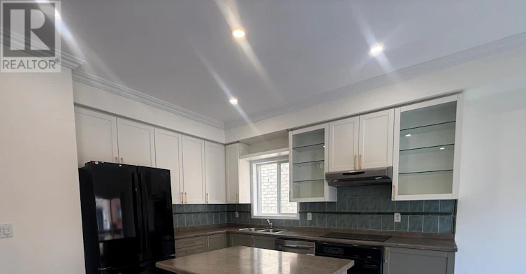 93 Brunswick Avenue, Markham, ON, L6C 2E6 - 9