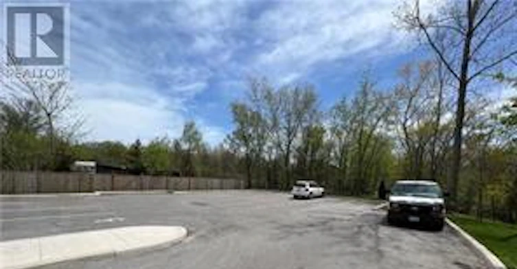 1 UPPER-8196 Mcleod Road, Niagara Falls, ON, L2H 3T6 - 20