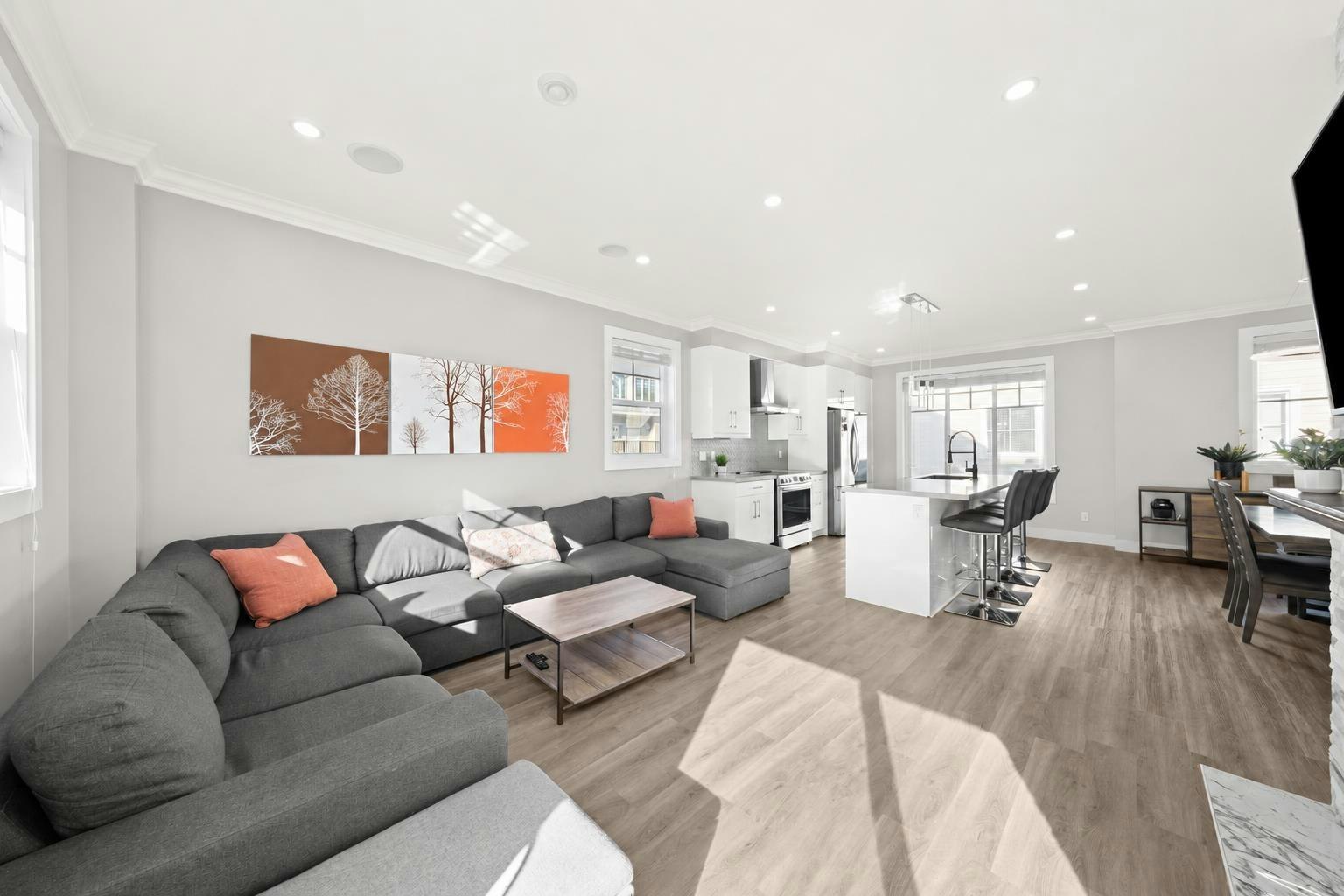 8-7056 192 Street - 4