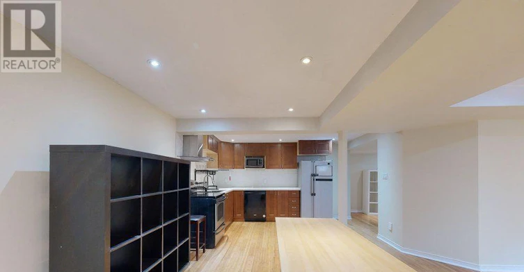 BSMT-456 Barondale Drive, Mississauga, ON, L4Z 3W2 - 10
