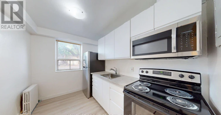 2-1110 Weston Road, Toronto, ON, M6N 3S4 - 6