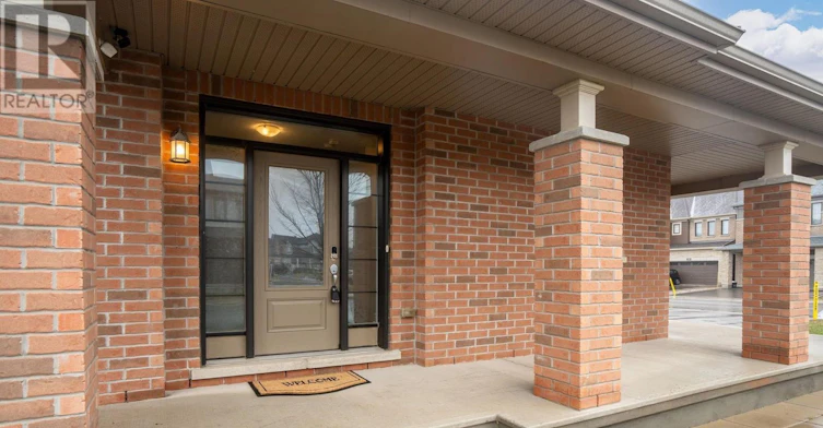 208 Alex Polowin Avenue, Manotick, ON, K2J 6E8 - 3