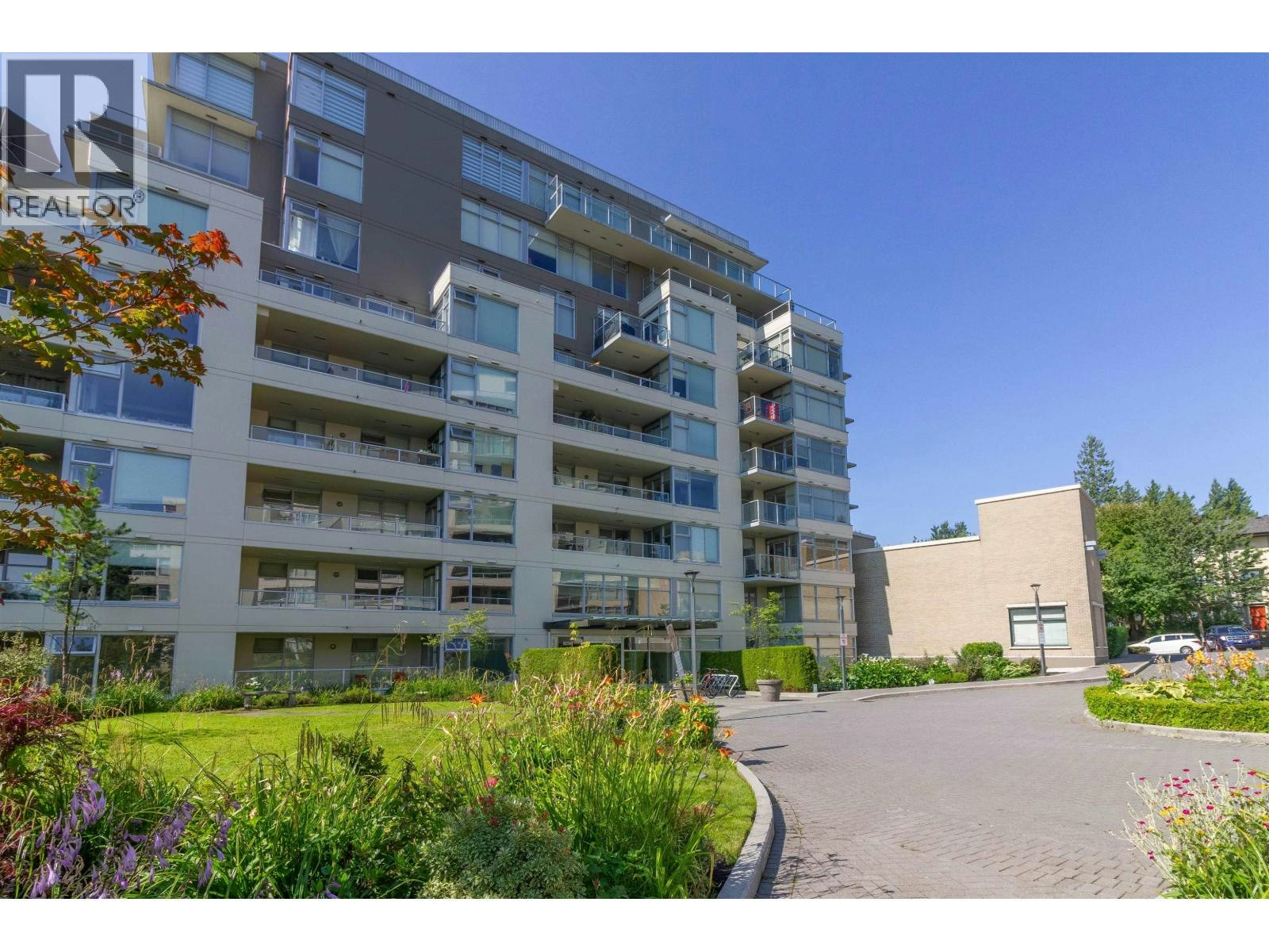 303-9298 University Crescent, Burnaby, BC, V5A 4X8
