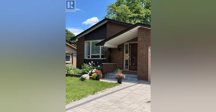 LOWER-31 Brenlyn Court, Hamilton, ON, L9C 4N8 - 2