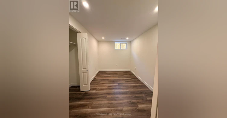 LOWER-31 Brenlyn Court, Hamilton, ON, L9C 4N8 - 11