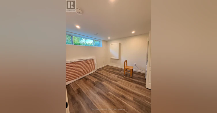 LOWER-31 Brenlyn Court, Hamilton, ON, L9C 4N8 - 9