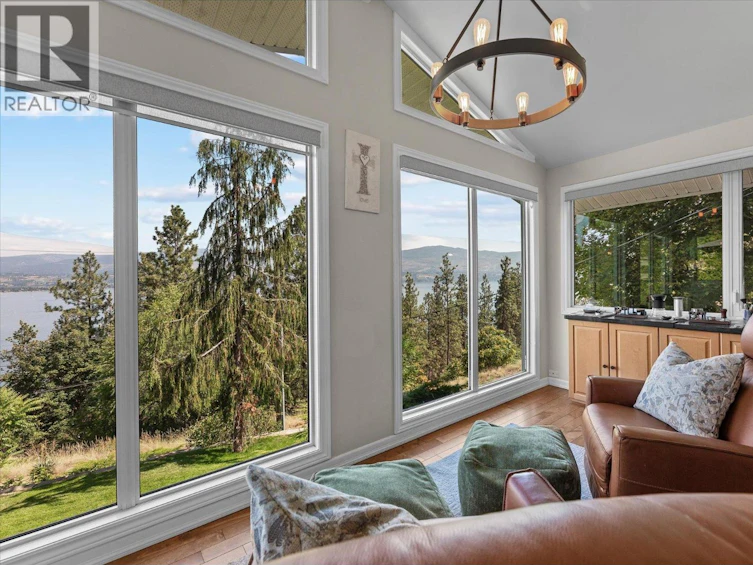 3050 Collens Hill Road, West Kelowna, BC, V1Z 1P5 - 15