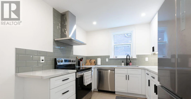 B-49 Springmount Avenue, Toronto, ON, M6H 2Y5 - 6