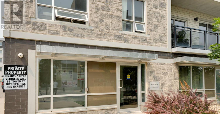 H203-275 Larch Street, Waterloo, ON, N2L 3R2 - 2
