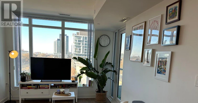 512-27 Bathurst Street, Toronto, ON, M5V 0R1 - 8