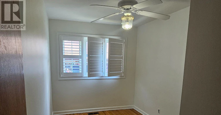 61 Hollyhedge Drive, Toronto, ON, M1J 1X2 - 9
