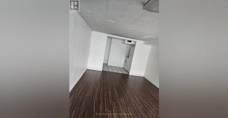 103 Santamonica Boulevard, Toronto, ON, M1L 4H3 - 11