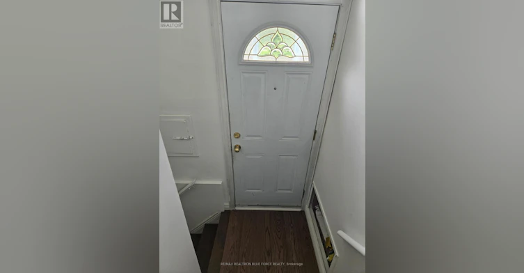 103 Santamonica Boulevard, Toronto, ON, M1L 4H3 - 10