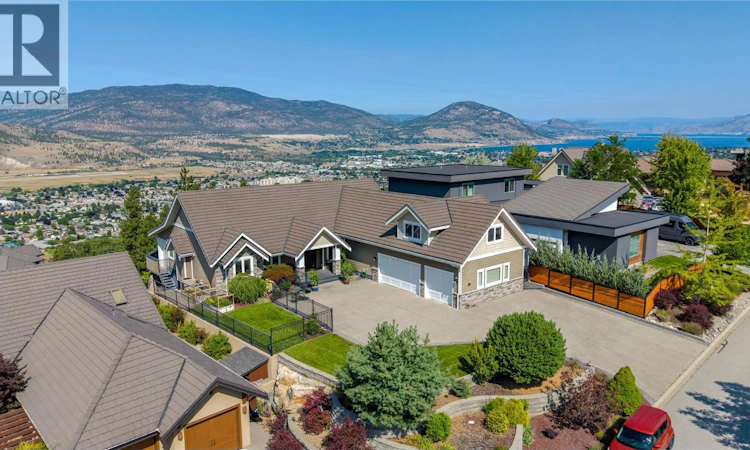 4-112 Penrose Court