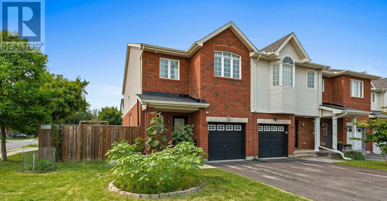 100 Lokoya Street, Ottawa, ON, K2S 0J3 - 2