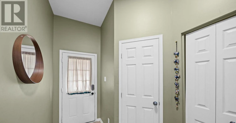 100 Lokoya Street, Ottawa, ON, K2S 0J3 - 5