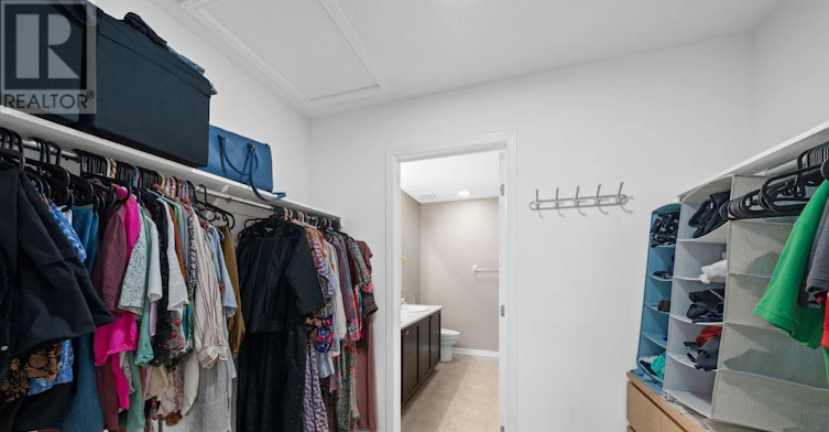 100 Lokoya Street, Ottawa, ON, K2S 0J3 - 25
